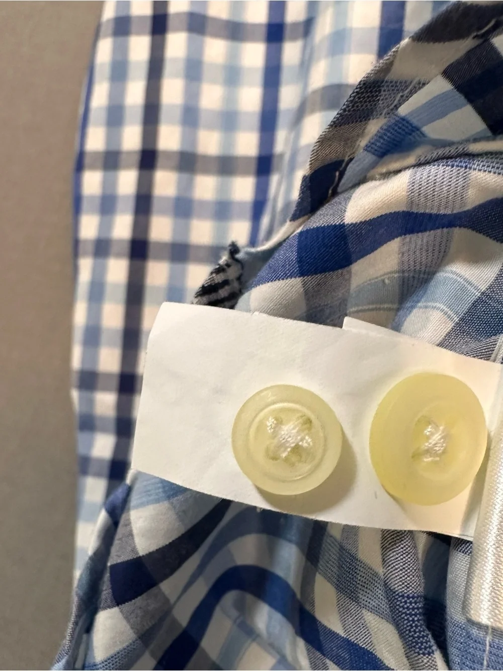 Men’s M Banana Republic‎ Blue and White Plaid Dress Shirt